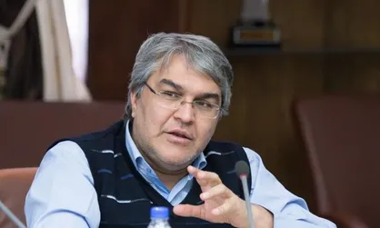 کاکایی: گلرنگ و زرماکارون از کی و چگونه اهلیت خرید سهام دولت در خودروسازی را کسب کرده اند؟