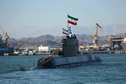 عزیمت زیردریایی &laquo;فاتح&raquo; به اولین ماموریت در آب&zwnj;های جنوب