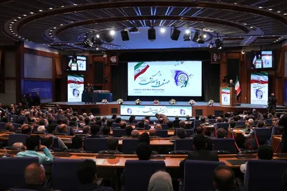 پزشکیان: دستگاه دیپلماسی هرگز از حقوق ملت ایران کوتاه نخواهد آمد