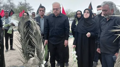 دیدار سخنگوی دولت با خانواده های شهدای مدرسه دخترانه میناب