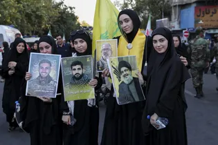 مصلی تهران، وداع با رهبر شهید انقلاب (۸)