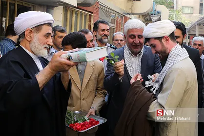 بدرقه گروه های جهادی دانشگاه های آزاد اسلامی تهران