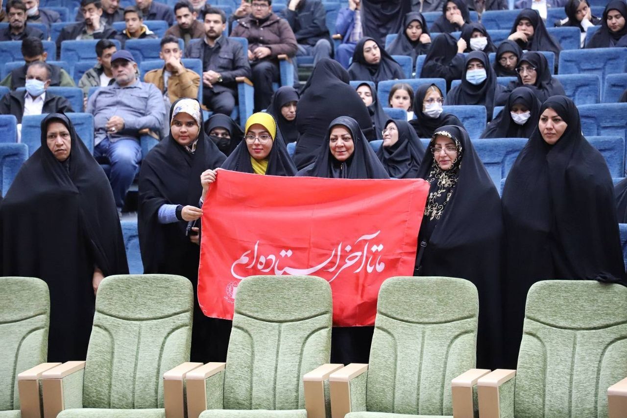 ۱