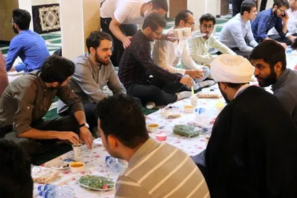 دانشجویان فعال فرهنگی دانشگاه آزاد سمنان مورد تجلیل قرار گرفتند
