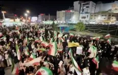 طنین انداز شدن فریاد مرگ بر اسراییل در میدان حاج قاسم سلیمانی شهر رفسنجان