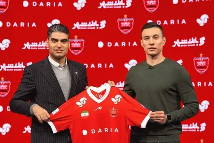 ایگور سرگیف:برای آمدن به پرسپولیس با اورونوف مشورت کردم