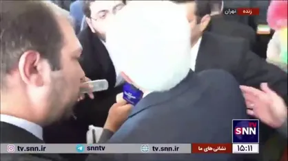 عارف در پاسخ به سوال دانشجو: همه می&zwnj;دانند جزایر سه&zwnj;گانه مال ایران است و ذره&zwnj;ای کوتاه نمی&zwnj;آییم