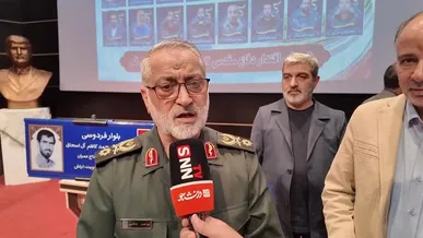 سردار شکارچی: آمریکایی‌ها غلط می‌کنند که می‌گویند برد موشک‌هایتان را کوتاه کنید+فیلم