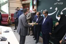 از پزشکان فعال در مبارزه با کرونا تقدیر شد