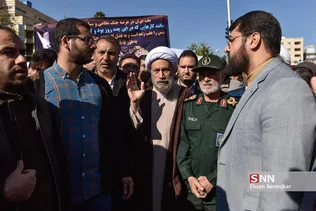 ییی