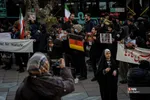 تجمع  دانشجویان مقابل سفارت آلمان