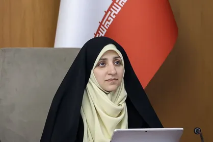 بهروز آذر: اگر از باز شدن اینترنت صحبت می&zwnj;کنیم، باید برای همه مردم باز شود/ اینترنت پرو به هیچ وجه قرار نیست جای اینترنت بین&zwnj;المللی را بگیرد + فیلم