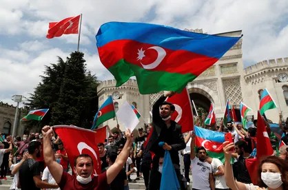 &laquo;علیُف&raquo; در جنگ با ارمنستان پیروز شد ولی آذربایجان باخت/ پیروزی &laquo;علیُف&raquo; به قیمت استقلال آذربایجان تمام شد/ &laquo;علیف&raquo; حق حاکمیت آذربایجان را به چوب حراج گذاشت/ نیرو&zwnj;های حاضر در خاک آذربایجان به کرملین و آکسارای پاسخگو هستند نه باکو!