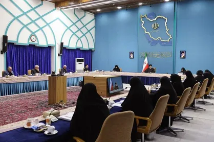رئیسی: ستاد ملی زنان بر پیگیری و اجرای قوانین این حوزه تمرکز کند