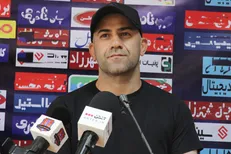 مربی نساجی در نشست خبری: سهم خودمان را از بازی با پرسپولیس می‌خواهیم