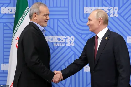 پوتین با پزشکیان تلفنی گفت&zwnj;وگو کرد