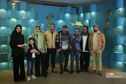 حسینی نژاد، بازیگر فیلم &laquo;تاکسیدرمی&raquo;: به نمایندگی از همسرم اینجا هستم+فیلم