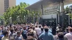 تعارض منافع نمایندگان مجلس و نهادهای حکومتی از موانع تصویب طرح نحوه تشکیل اجتماعات است