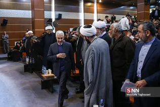 رونمایی از کتب دهگانه
