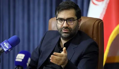 سقاب اصفهانی: پول خرید اتوبوس را در جیب قاچاقچیان سوخت ریختیم + فیلم