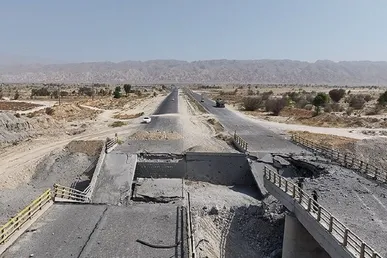 محور قدیم بندرعباس-کهورستان-لار بازگشایی شد