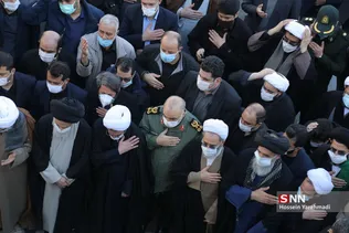 یی