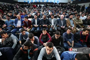 بزرگداشت روز دانشجو در دانشگاه آزاد تهران مرکز