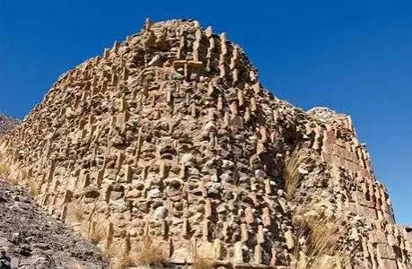 ممنوعیت فعالیت معدنی در حریم قلعه سموران عنبرآباد