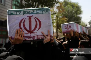 تشییع پیکر 135 شهید گمنام
