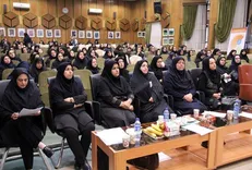 دوره آموزشی نخبه پروری بانوان انقلابی در دانشگاه آزاد اصفهان آغاز به کار کرد