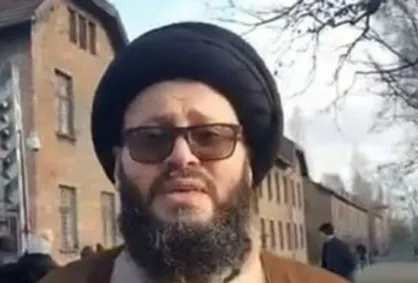 عکس| مرثیه&zwnj;خوانی یک شیعه&zwnj;نمای صهیونیست برای هولوکاست!