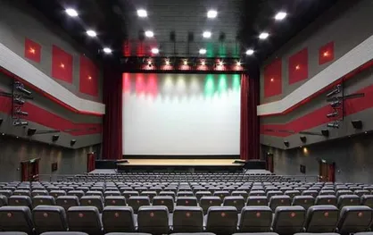 هزار پا همچنان در صدر جدول فروش سینما