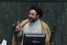 حجت‌الاسلام ذاکر: آقای وزیر کشور! زمین و زمان بعضی از استان‌ها را آشغال گرفته؛ چه کسی باید پاسخگو باشد؟ + فیلم