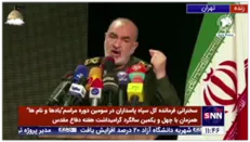 سردار سلامی: قدرت های بزرگ با جهان بینی امام و رهبری در چشم مردم ما کوچک شدند