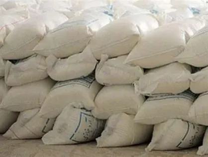 کشف ۲۰ تن آرد احتکار شده در اصفهان