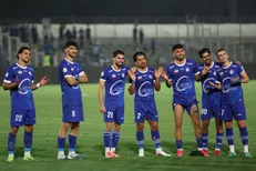ساعت بازی و ترکیب احتمالی استقلال برابر پیکان