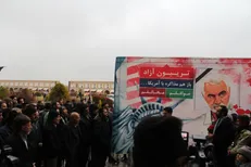 تریبون آزاد با موضوع مذاکره با آمریکا موافقم یا مخالفم در اصفهان برگزار شد +تصاویر