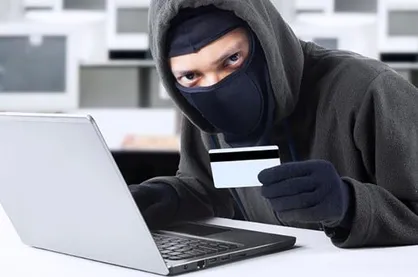 کلاه&zwnj;برداری&zwnj;های اینترنتی چگونه انجام می&zwnj;شود؟