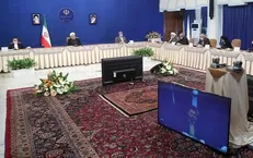 بدون حمایت رهبر انقلاب از دولت و ستاد مبارزه با کرونا، نمی‌توانستیم به موفقیت کنونی برسیم
