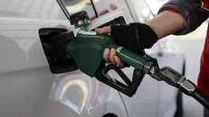 اول سیاه‌نمایی و سپس مصادره طرح بنزین دولت رئیسی