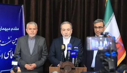عراقچی: تا زمانی که آمریکا از ما تقاضا&zwnj;های غیر معقول دارد، به میز مذاکره باز نمی&zwnj;گردیم + فیلم