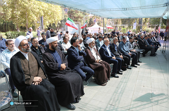 امید: خون شهدای اخیر باید تلنگری برای تکرار نکردن غفلتهای گذشته باشد امید: خون شهدای اخیر باید تلنگری برای تکرار نکردن غفلتهای گذشته باشد