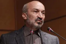 رئیس دانشگاه تهران: سرانه آب تجدیدپذیر به زیر هزار متر مکعب و در فلات مرکزی به ۶۰۰ رسیده/ تا مرز ۵۰۰ متر مکعب یعنی بحران و کمبود مطلق فاصله زیادی نداریم + فیلم