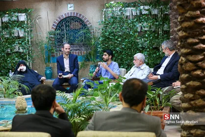 اکران خصوصی مستند بر اثر زلزله