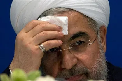 قوه قضائیه پیگیر وظایف انجام نشده و کم&zwnj;کاری&zwnj;های روحانی و دولتش باشد