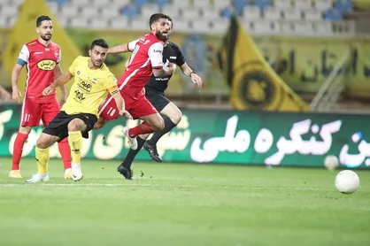تساوی سپاهان و پرسپولیس در نقش جهان