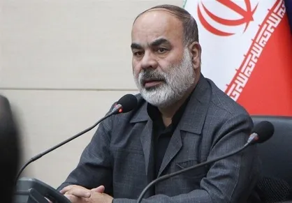 در زمینه صادرات از سرمایه&zwnj;گذاران و جوانان باید حمایت شود