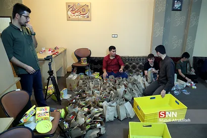 تهیه و توزیع ارزاق عید برای خانواده&zwnj;های کم بضاعت تهرانی از سوی گروه جهادی علم و صنعت انجام می&zwnj;شود