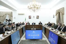 عارف: ستادی در دولت برای اجرایی شدن منویات رهبر معظم انقلاب تشکیل می‌شود/حمایت‌های رهبر معظم انقلاب از دولت سرمایه‌ای بزرگ برای دولتمردان است