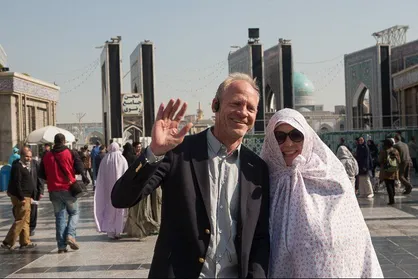 ۳۶۹ غیر مسلمان به حرم مطهر رضوی مشرف شدند